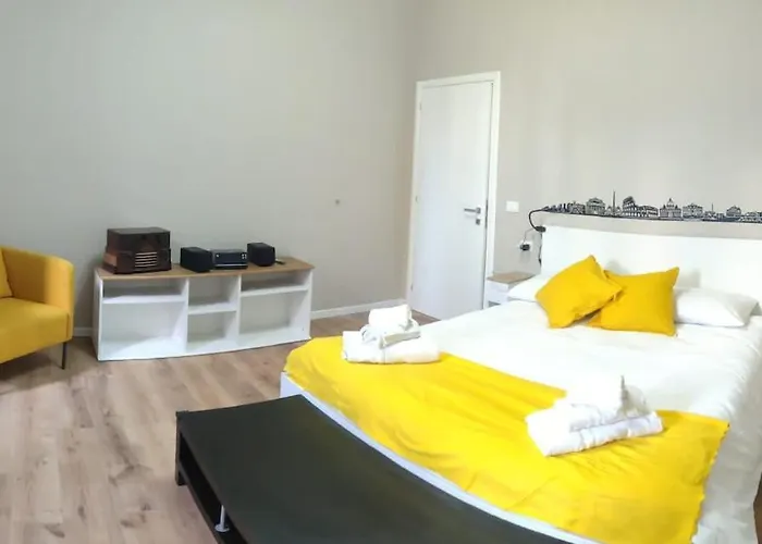 Apartament Domus Adriano *